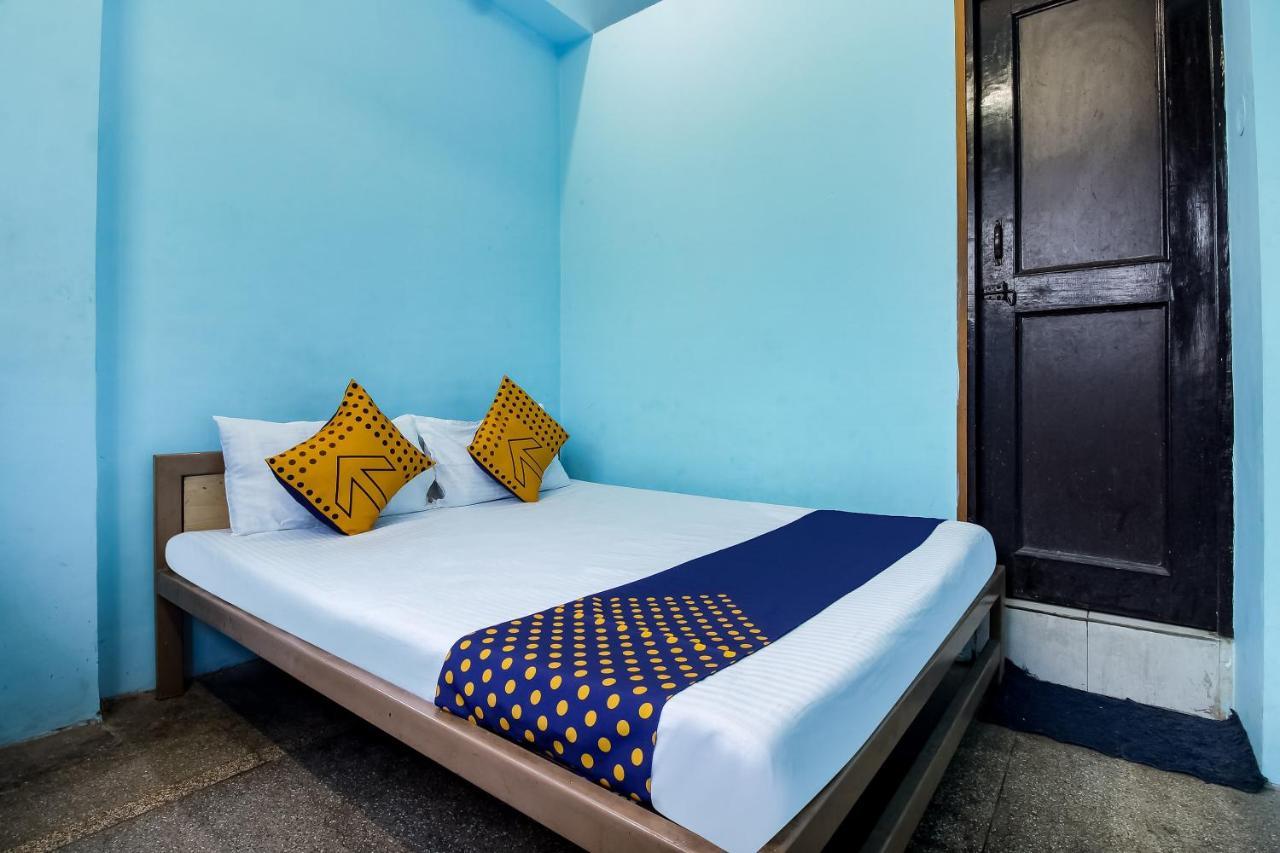 Spot On 40972 Hotel Gurubaksh Rampur  Экстерьер фото