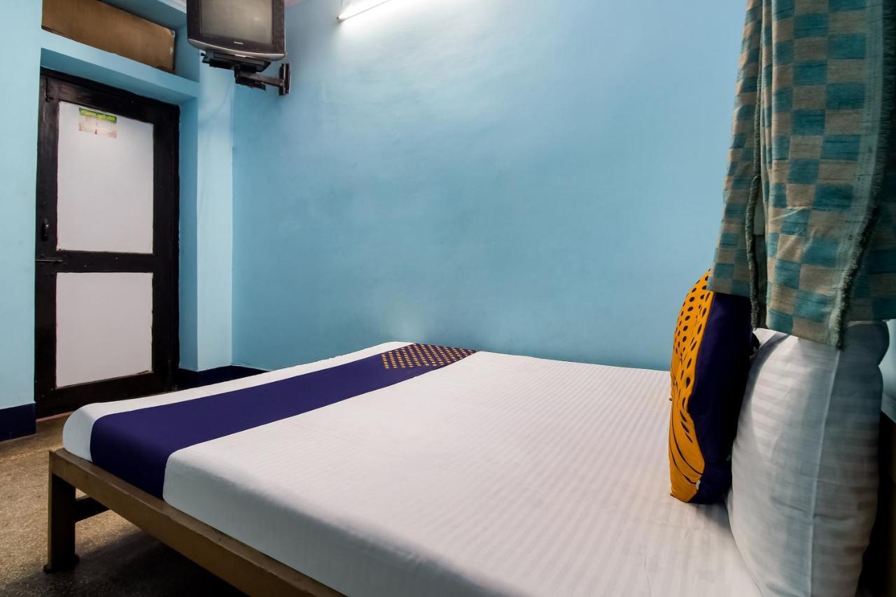 Spot On 40972 Hotel Gurubaksh Rampur  Экстерьер фото